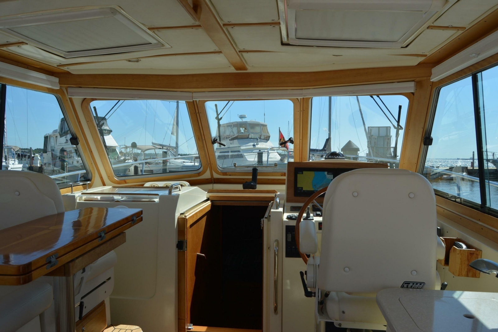 2009 Sabre 34 Express