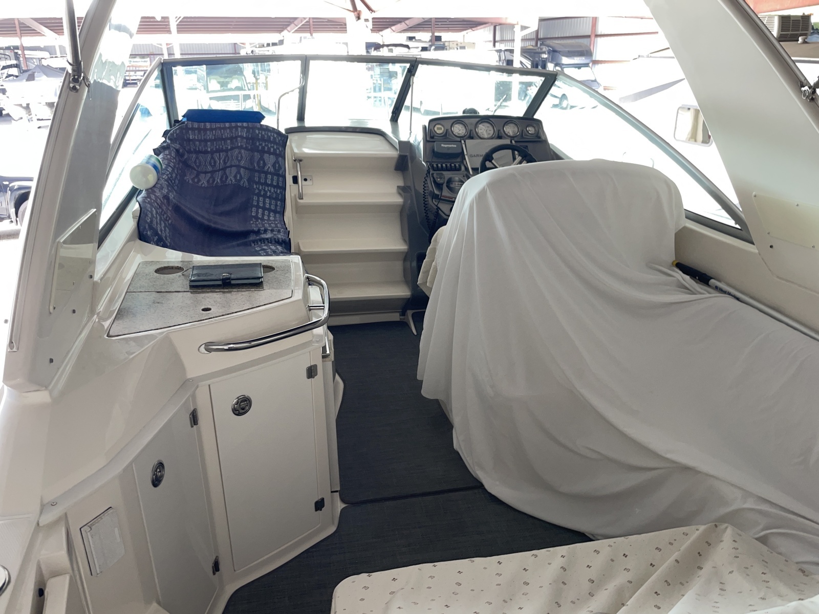 2010 Monterey 280 SCR