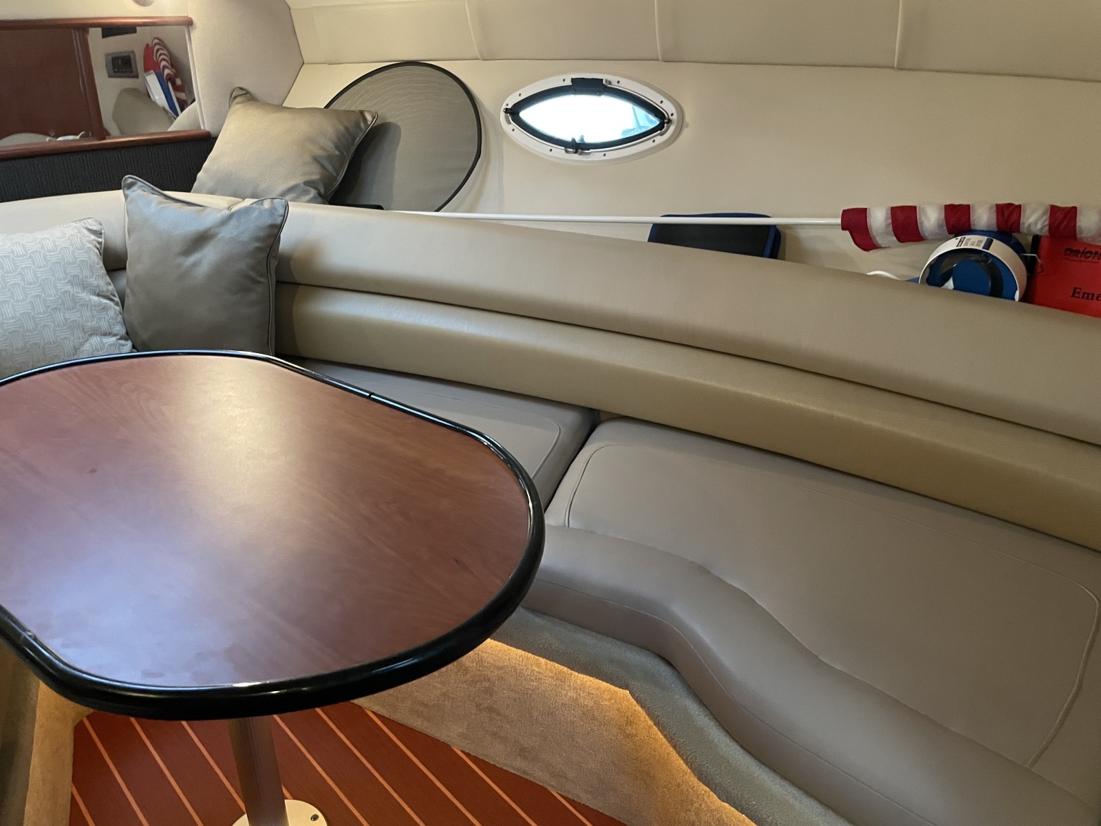 2010 Monterey 280 SCR
