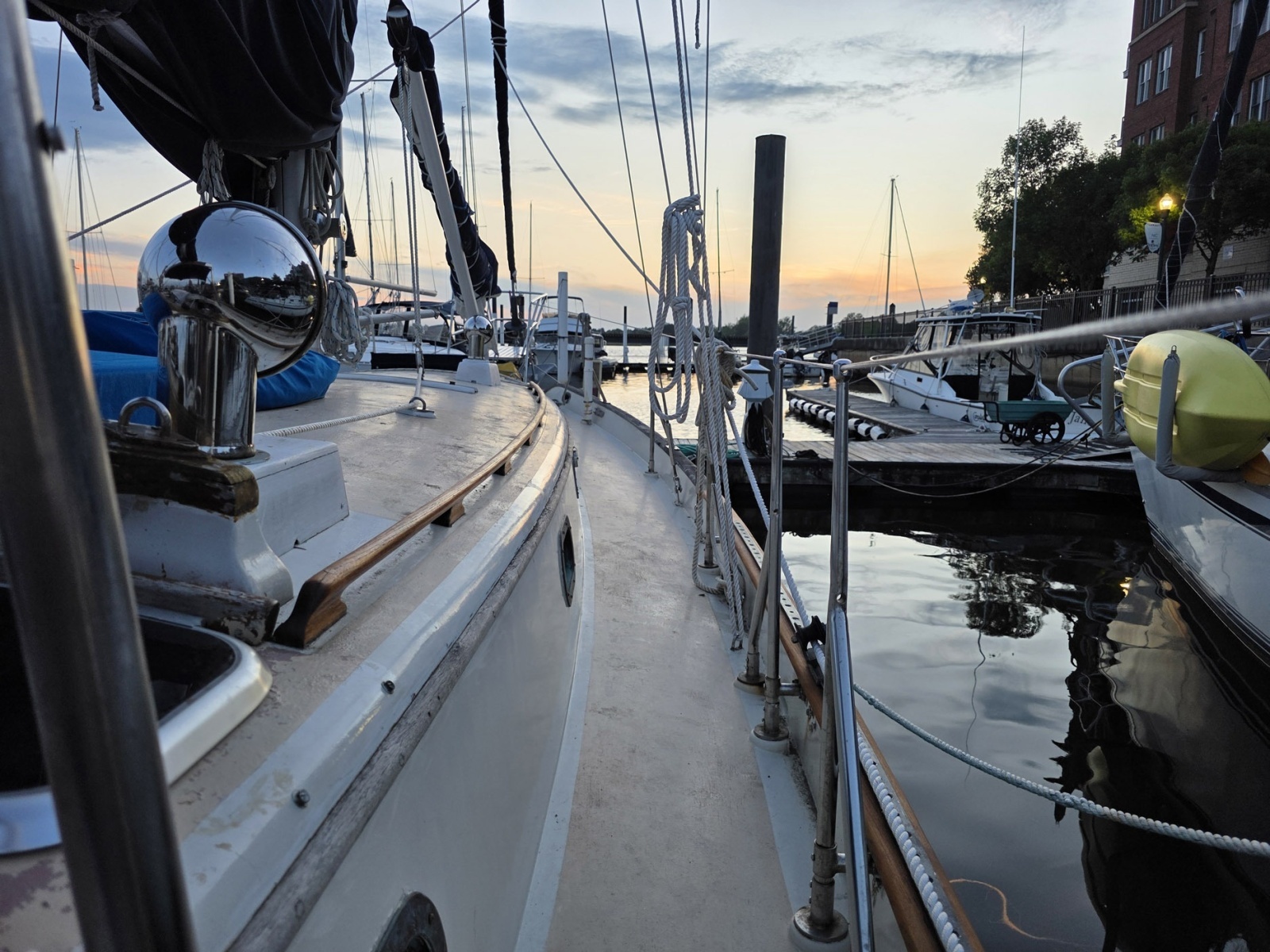 1982 Tayana 37