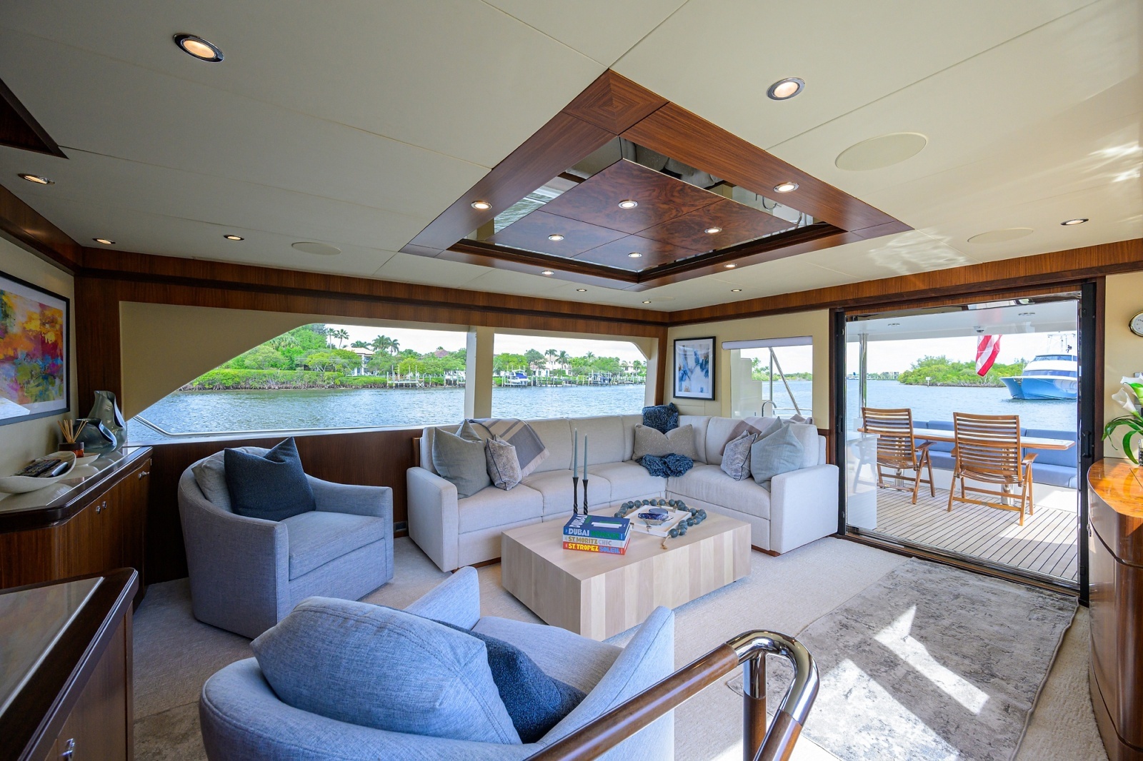 2016 Ocean Alexander 72 Pilothouse