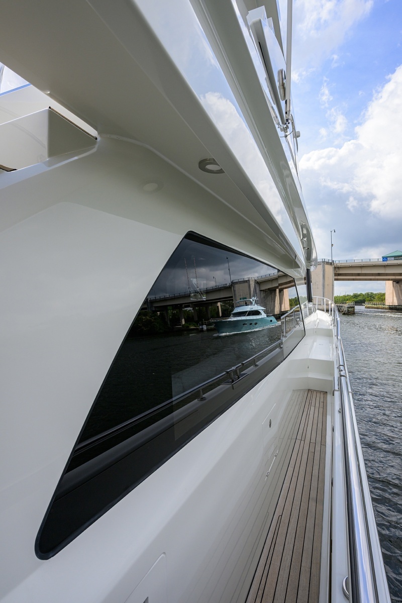 2016 Ocean Alexander 72 Pilothouse