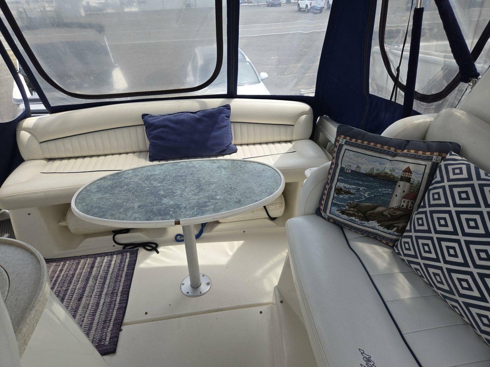 1999 Rinker 330 Fiesta Vee