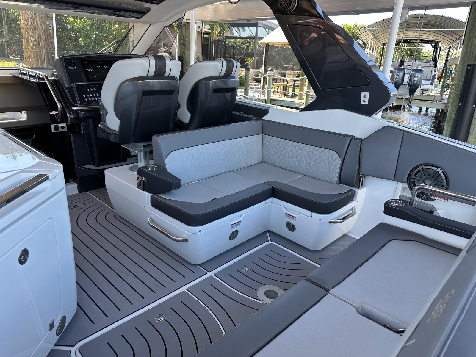 2022 Galeon 325 GTO