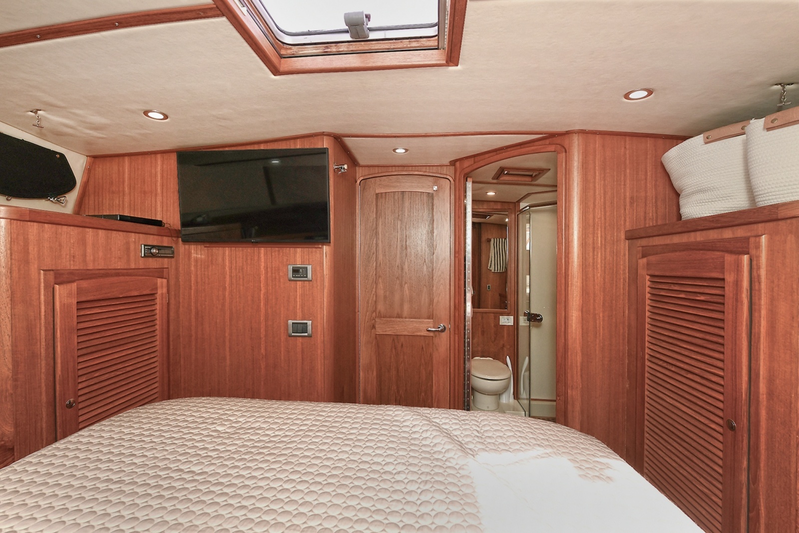 2005 San Juan Downeast Express