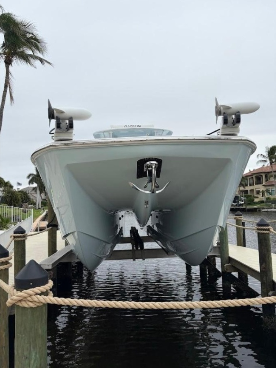 2019 Invincible 