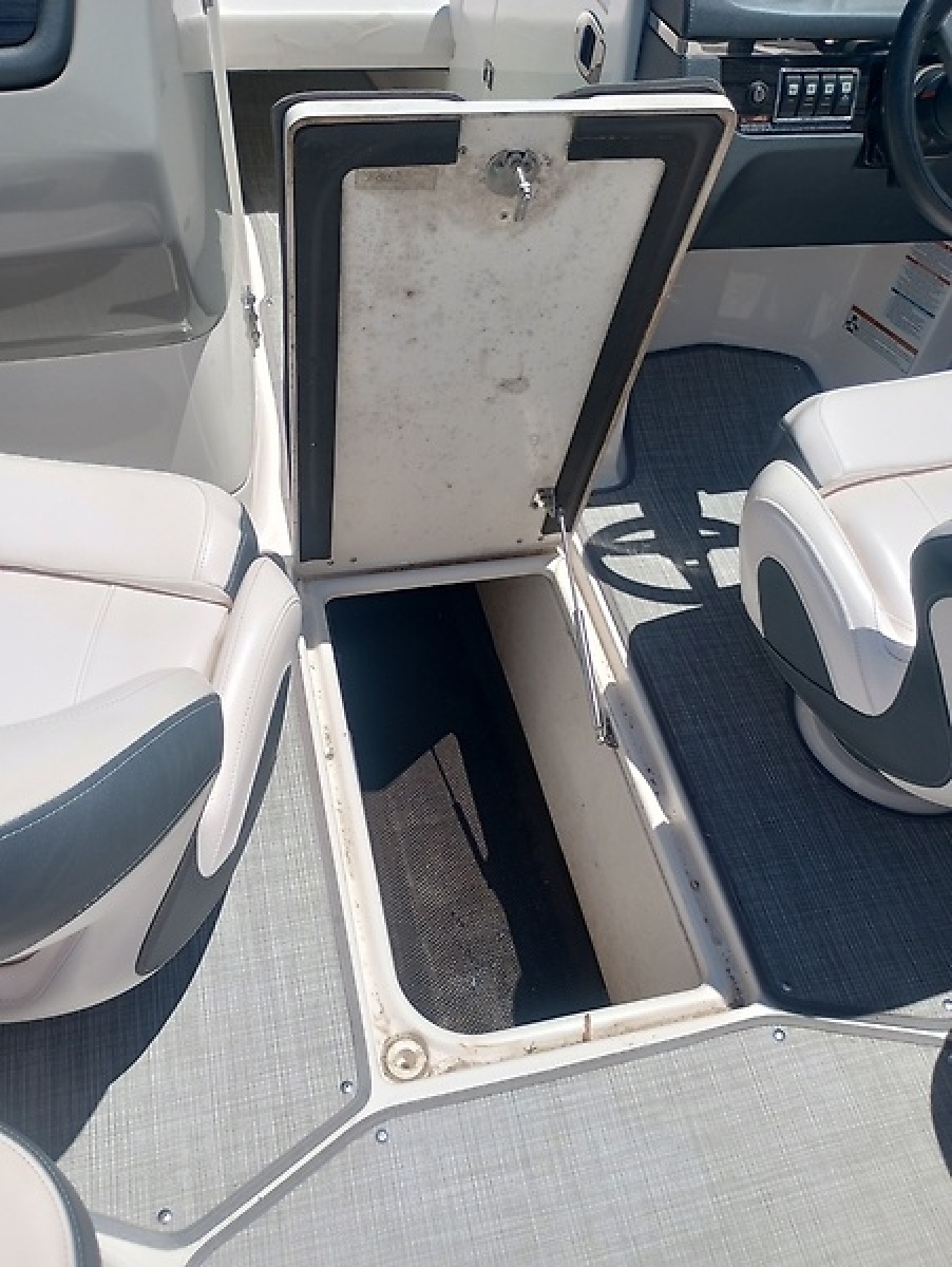 2020 Chaparral 240ssi — 0005759252
