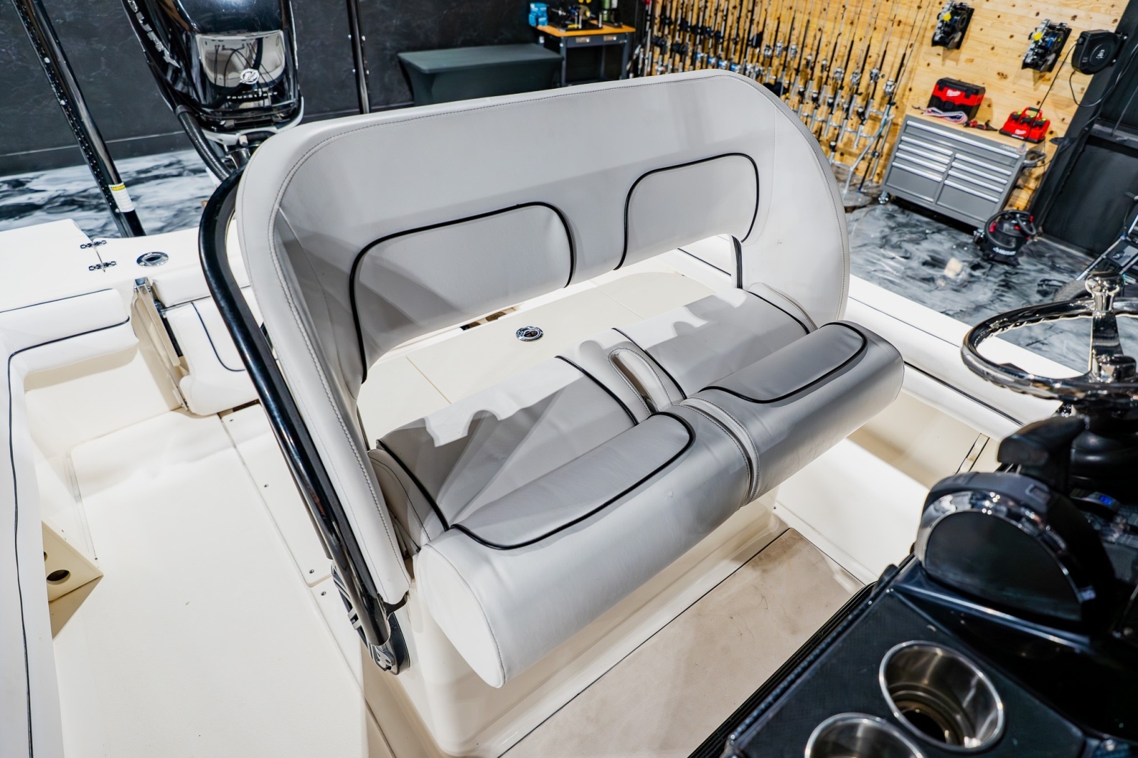 2019 ShearWater 270 Carolina