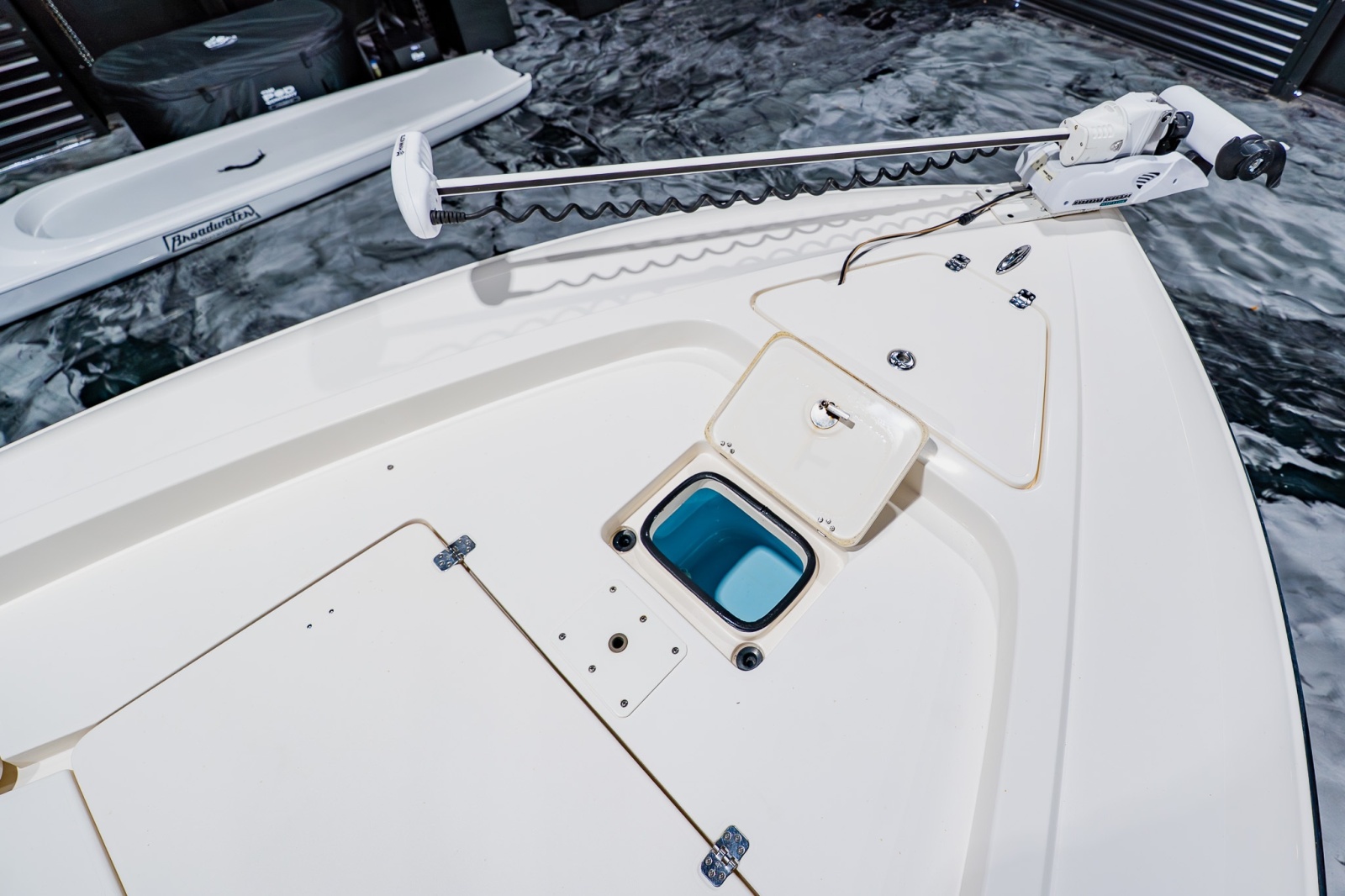 2019 ShearWater 270 Carolina