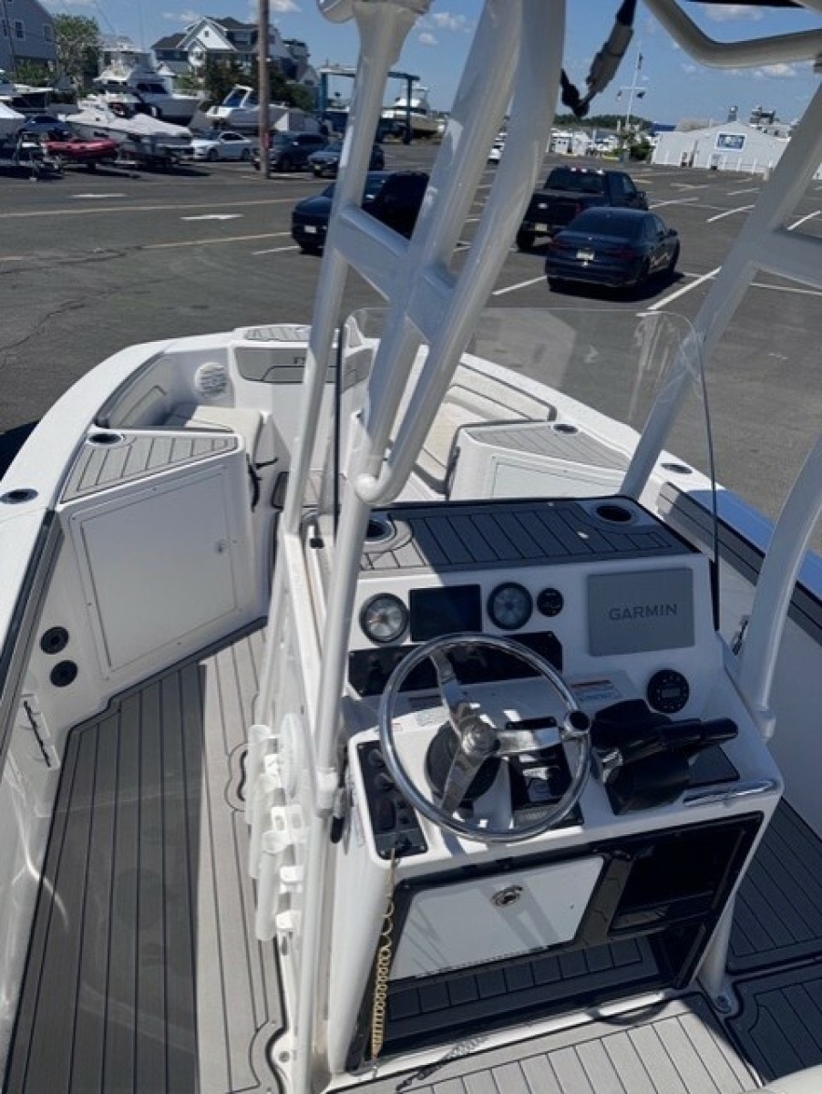 2022 Yamaha Boats 210 FSH Sport