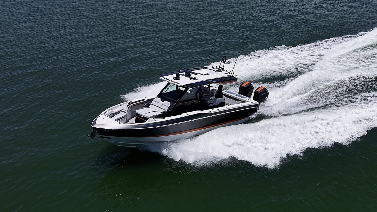 2024 Formula 387 Center Console Fish