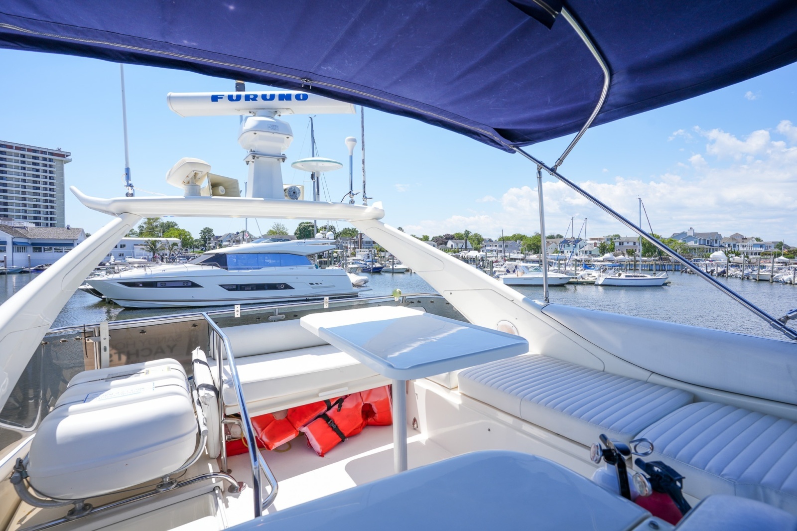 1997 Sunseeker Manhattan 48