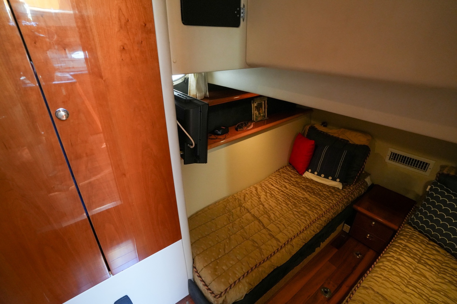 1997 Sunseeker Manhattan 48