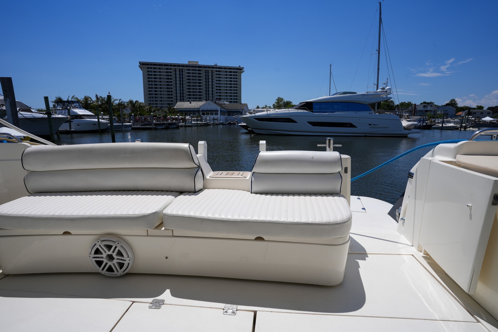 1997 Sunseeker Manhattan 48