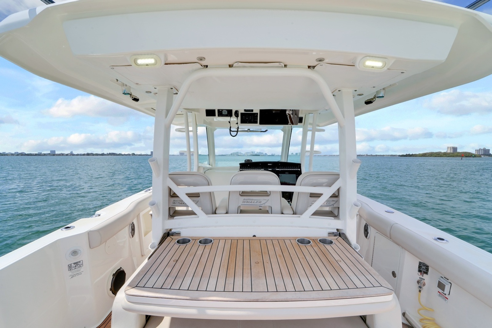2020 Boston Whaler 380 Outrage