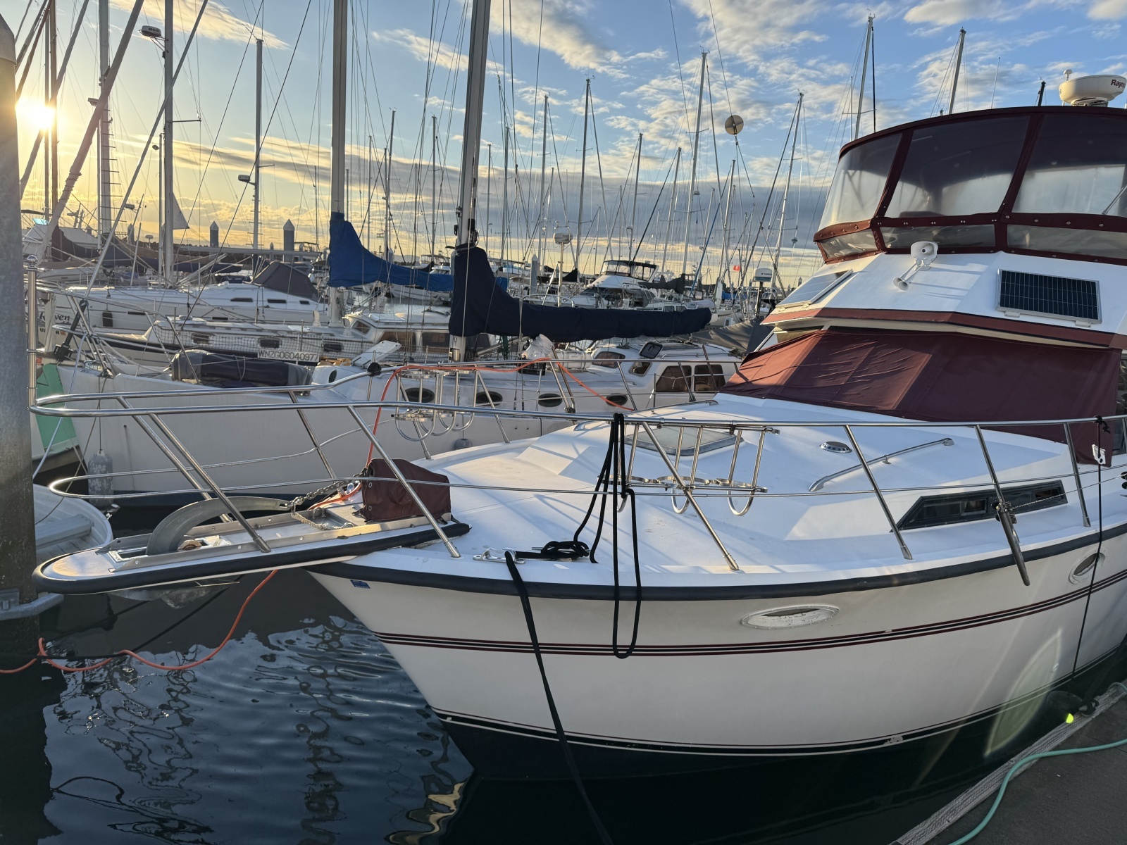1987 President 37 Sundeck