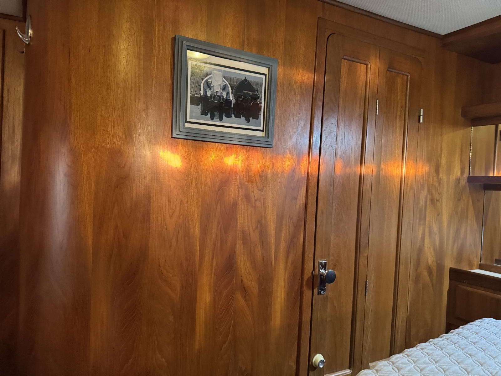1987 President 37 Sundeck