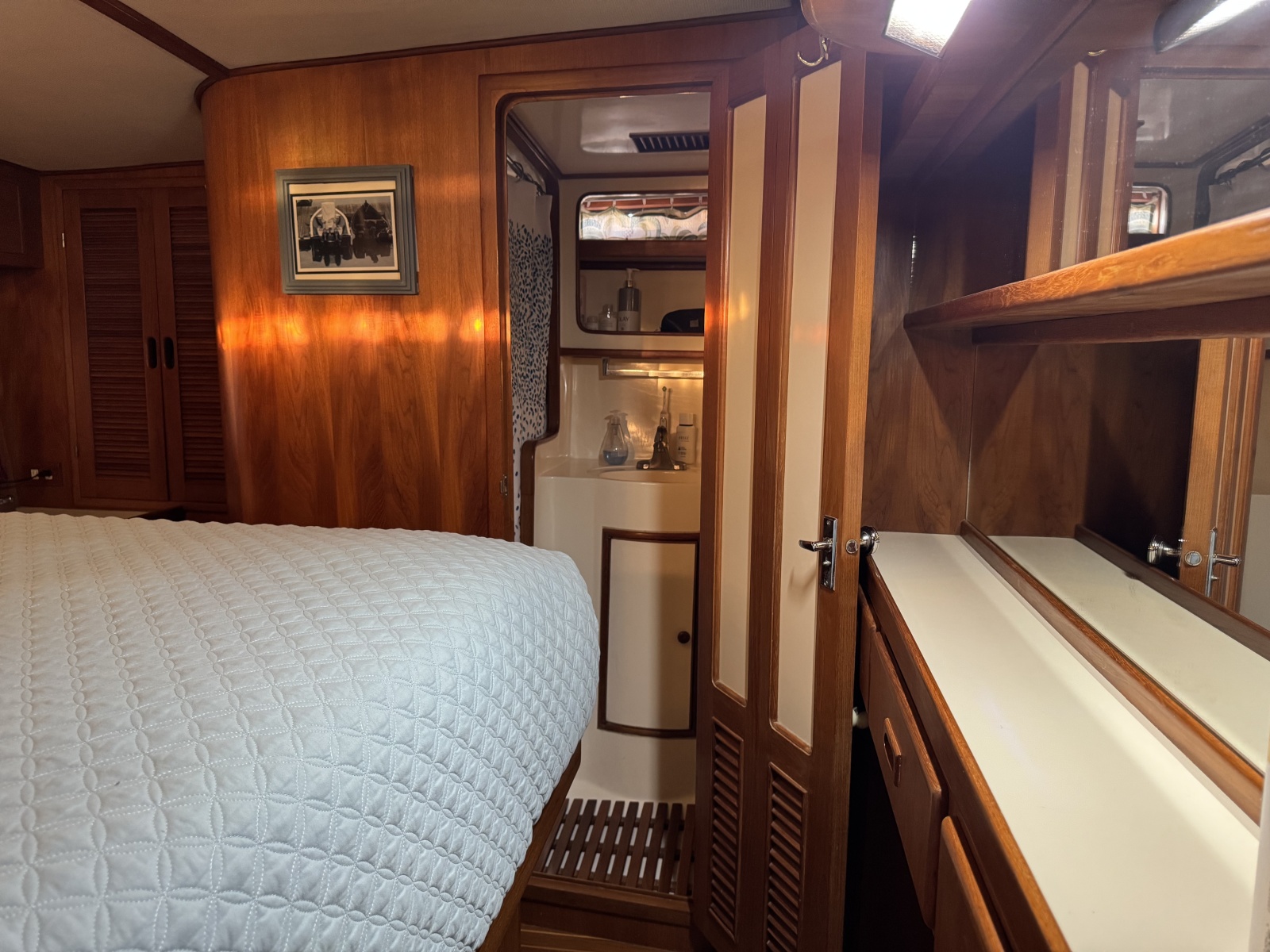 1987 President 37 Sundeck