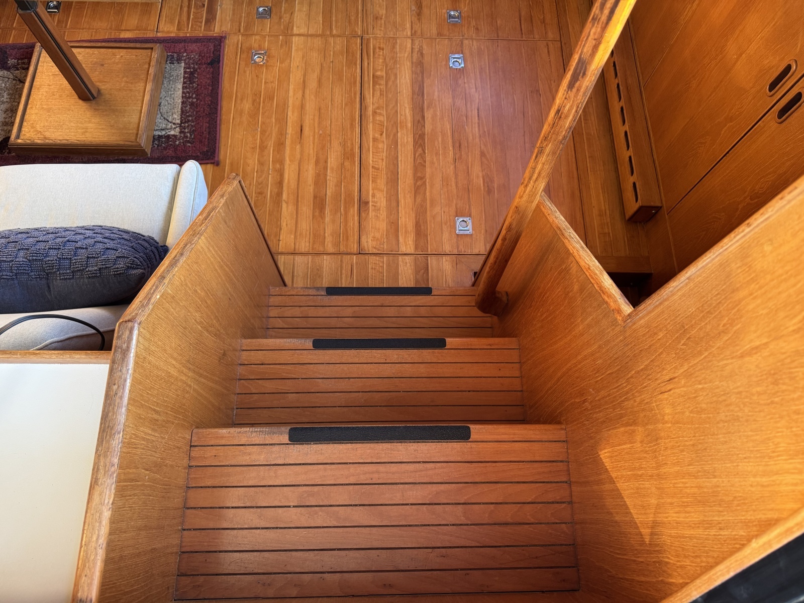 1987 President 37 Sundeck