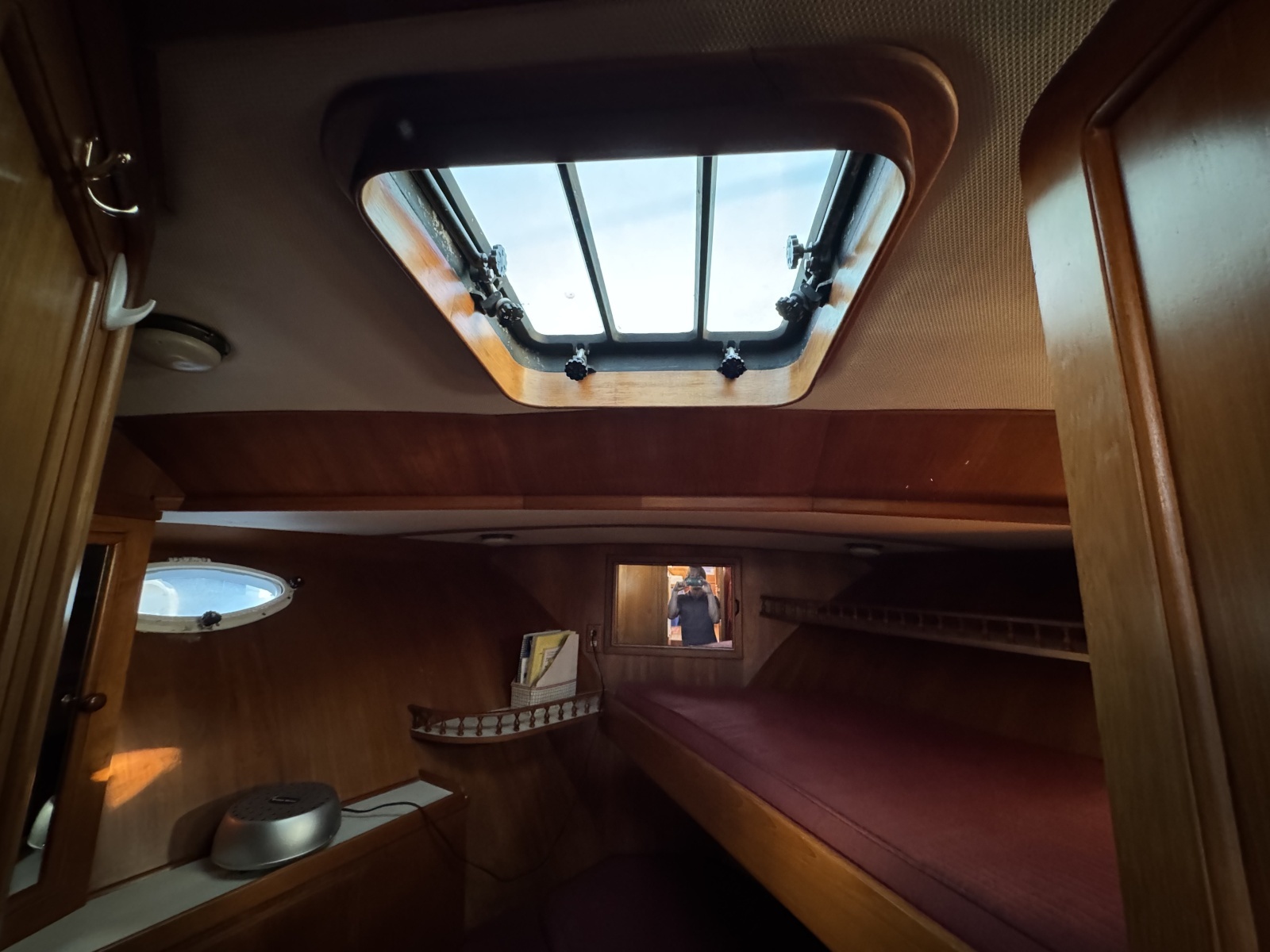 1987 President 37 Sundeck