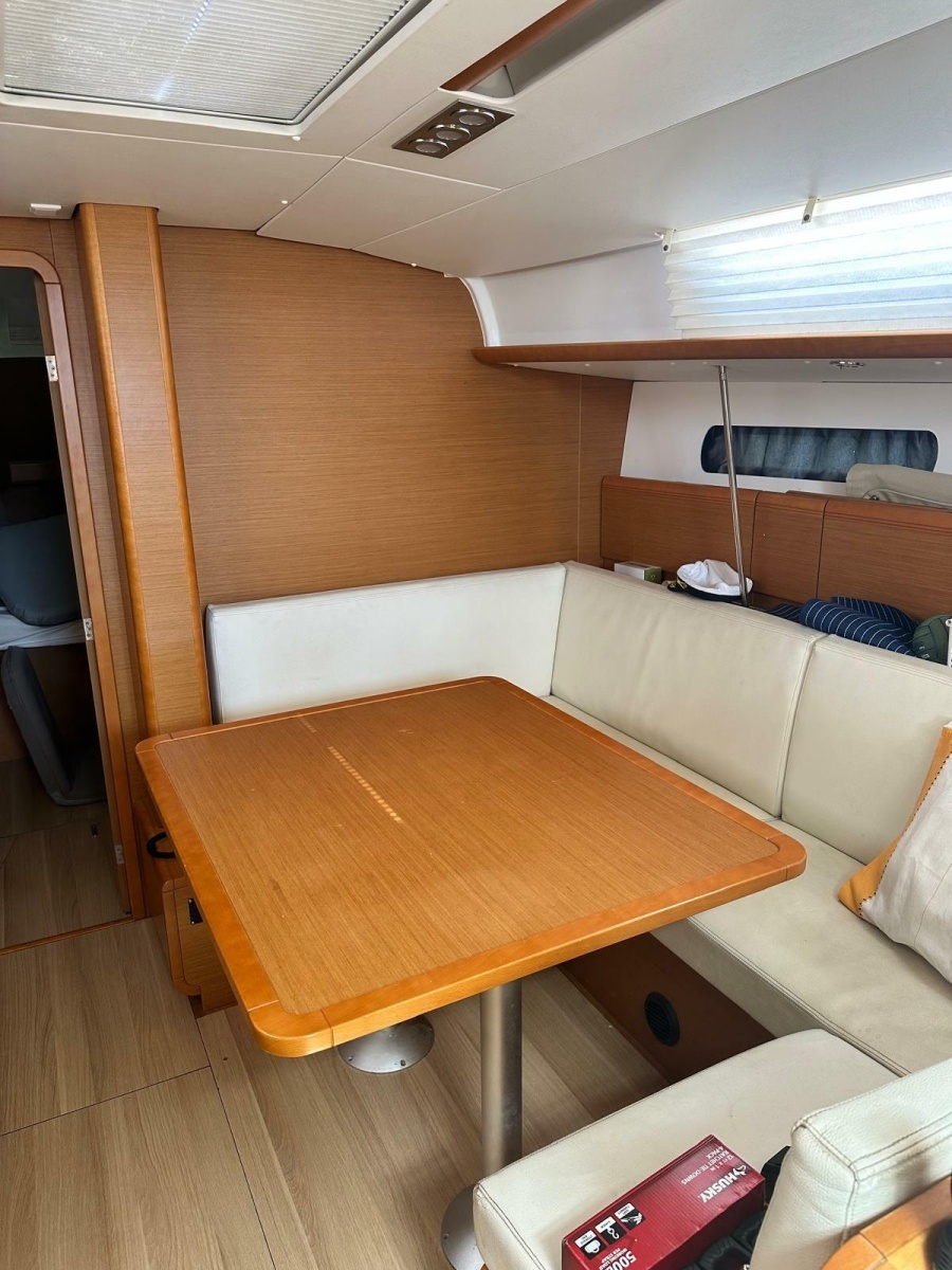 2015 Jeanneau 