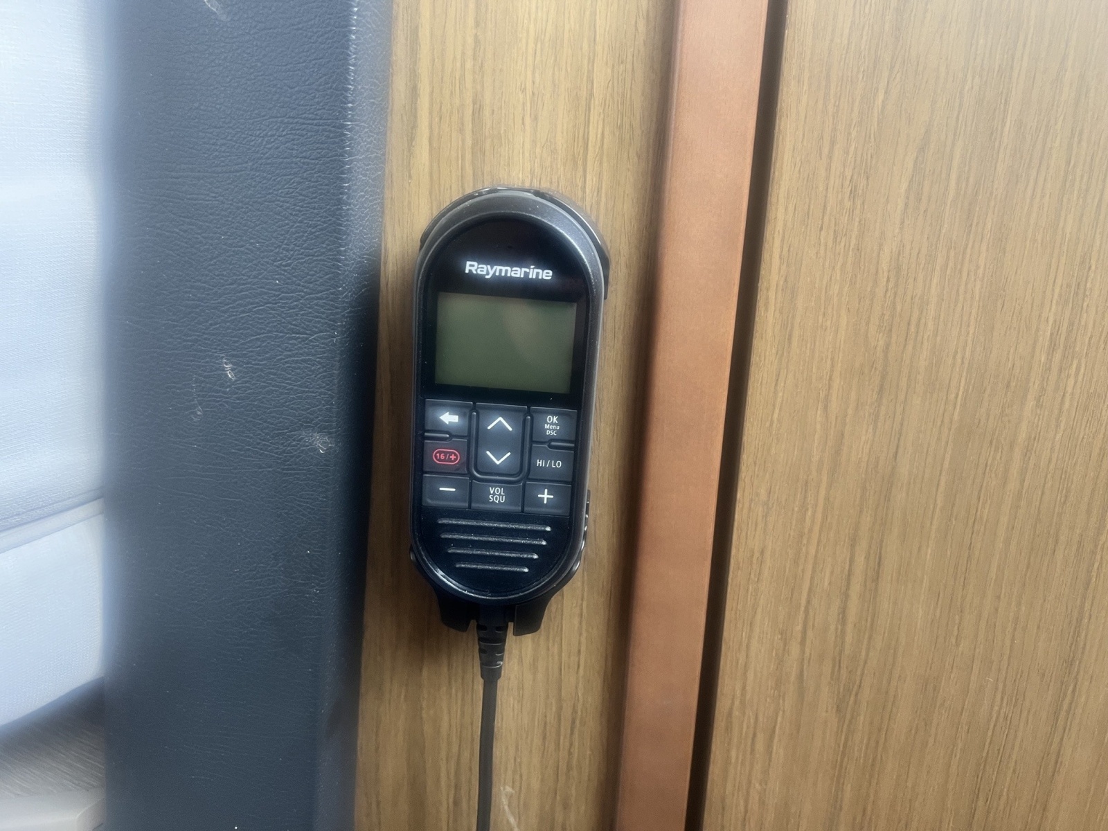 2019 Jeanneau NC 33