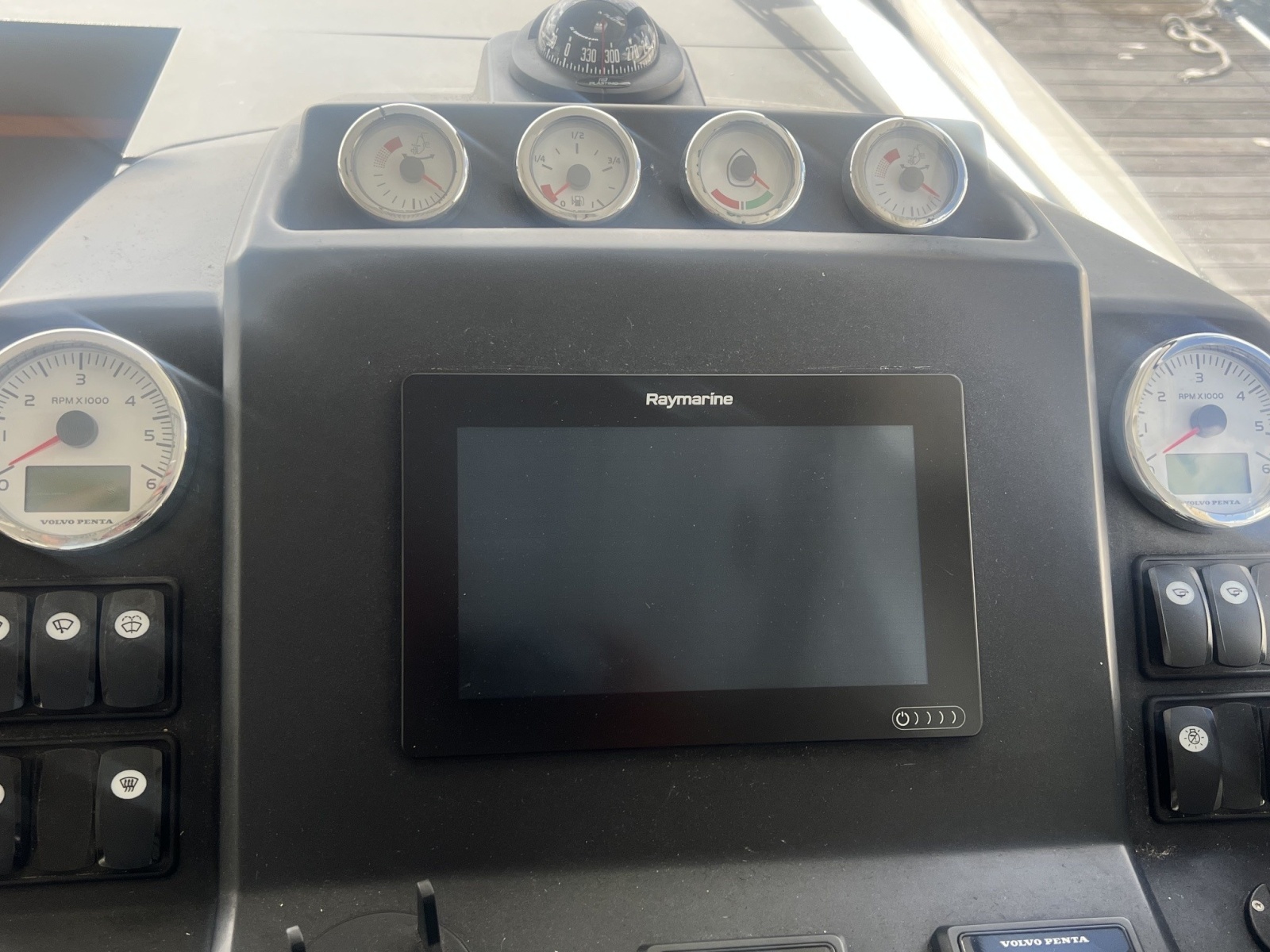 2019 Jeanneau NC 33
