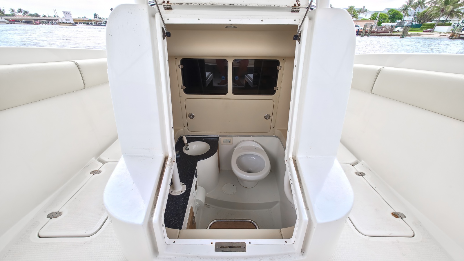 2008 Chris-Craft Catalina 29