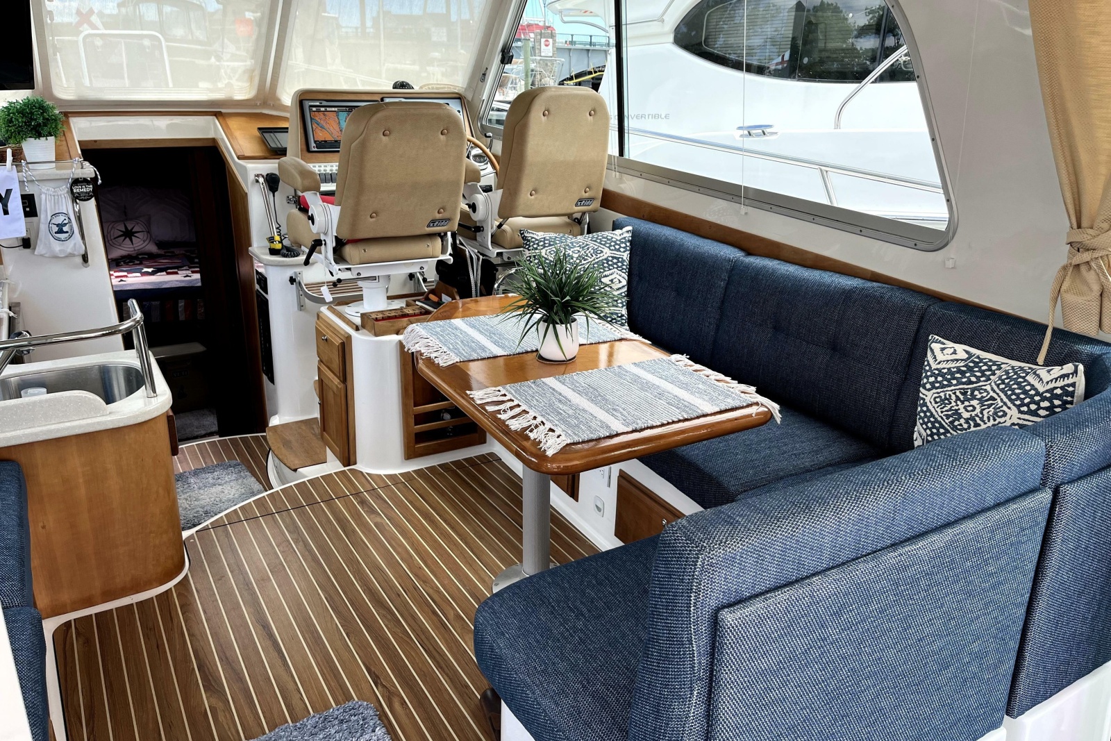 2011 Back Cove 37