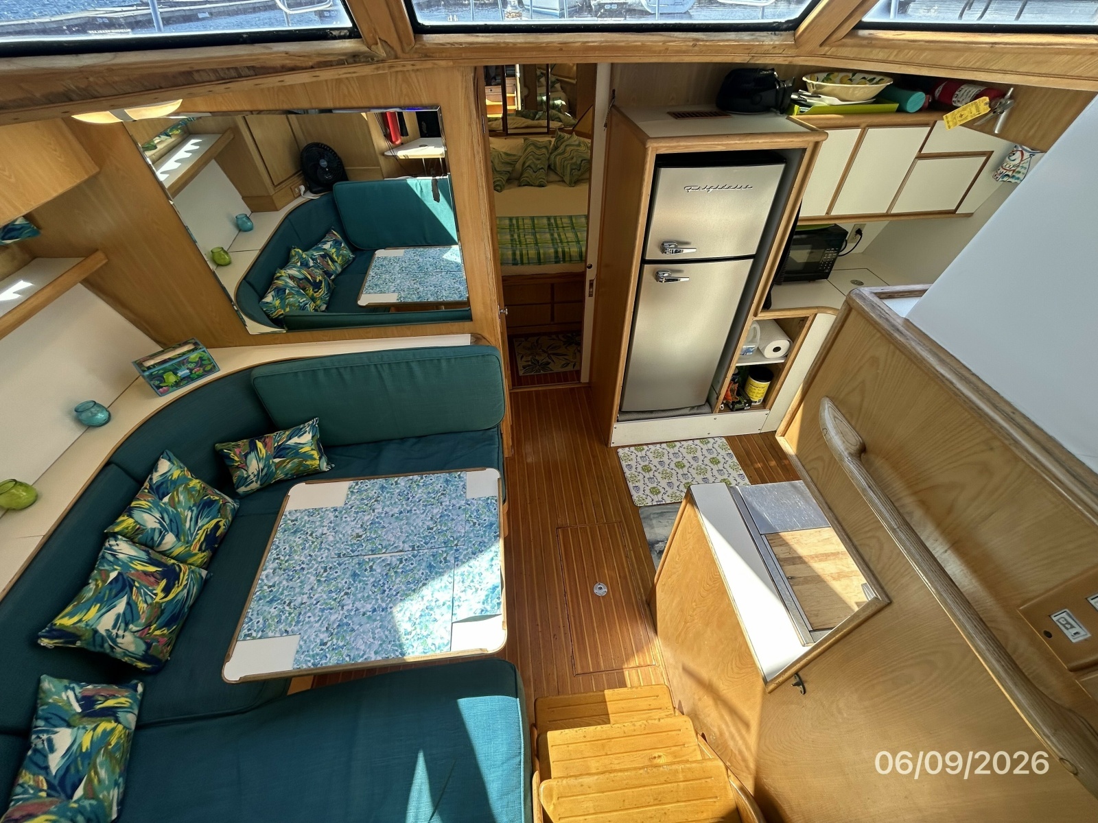 44' High Tech galley-dinette forward