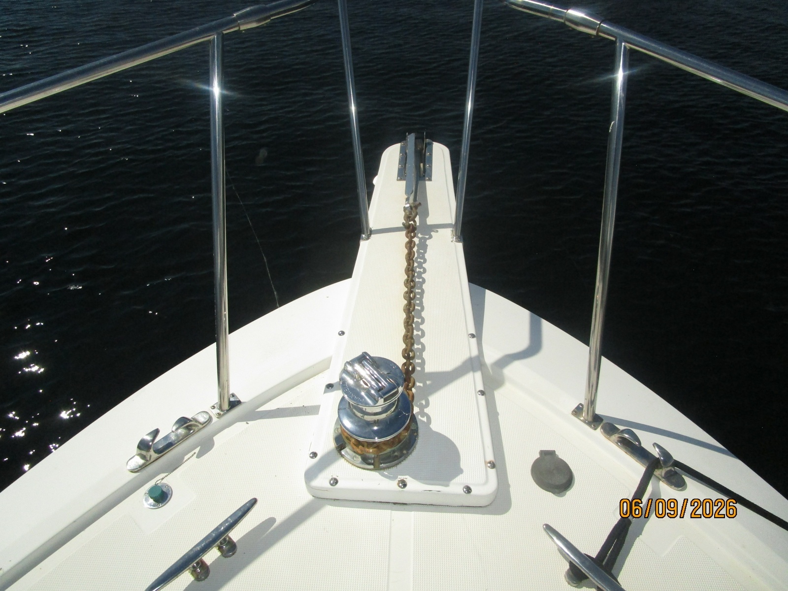 44' High Tech anchor windlass2