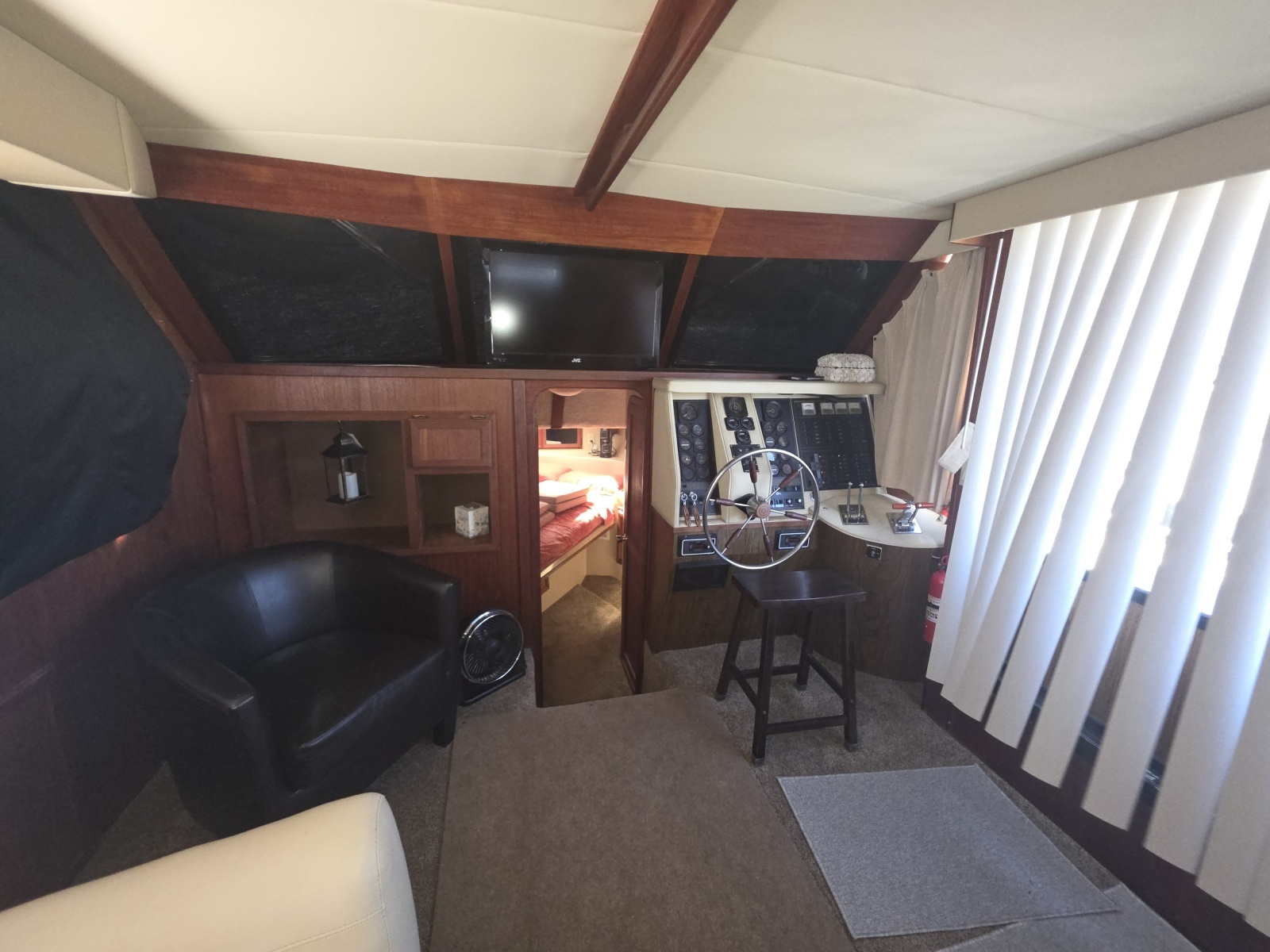 51ft Blue Water Yacht For Sale