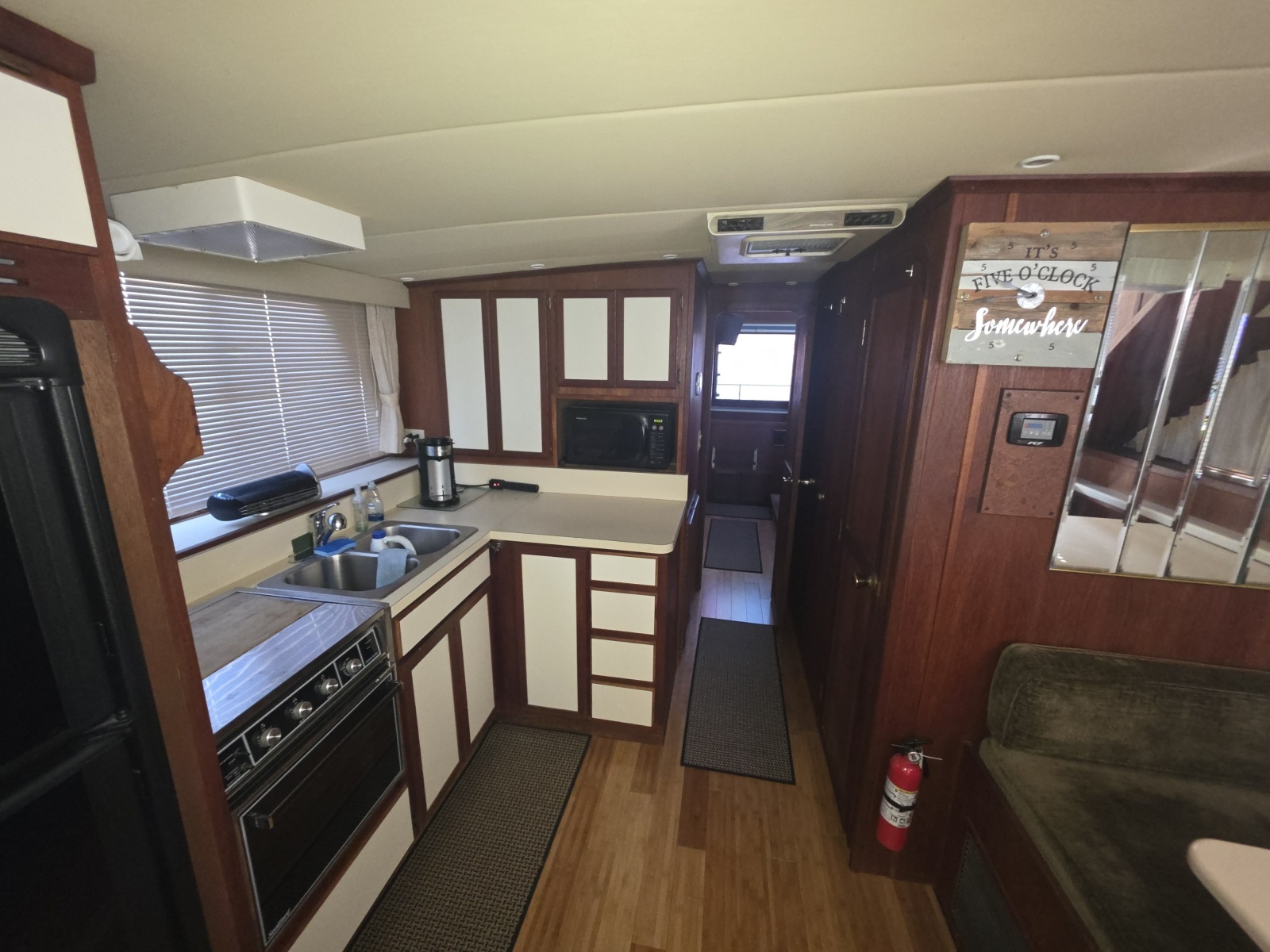 51ft Blue Water Yacht For Sale