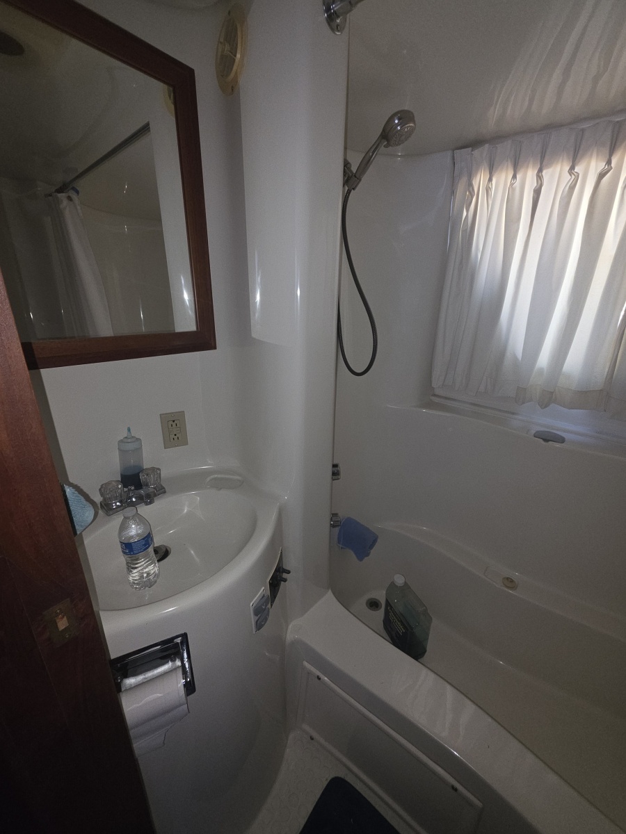 51ft Blue Water Yacht For Sale