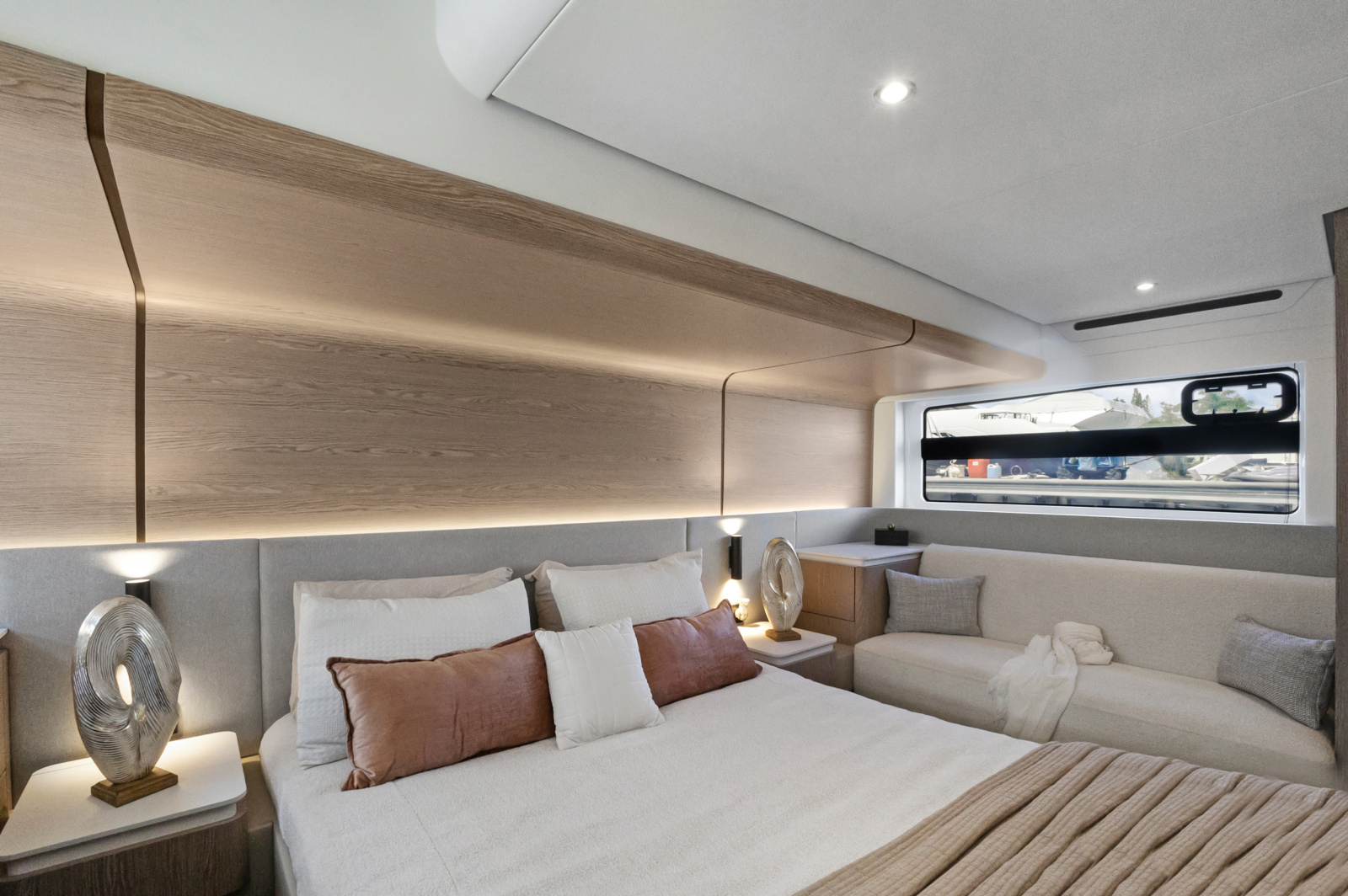 53ft Azimut Yacht For Sale
