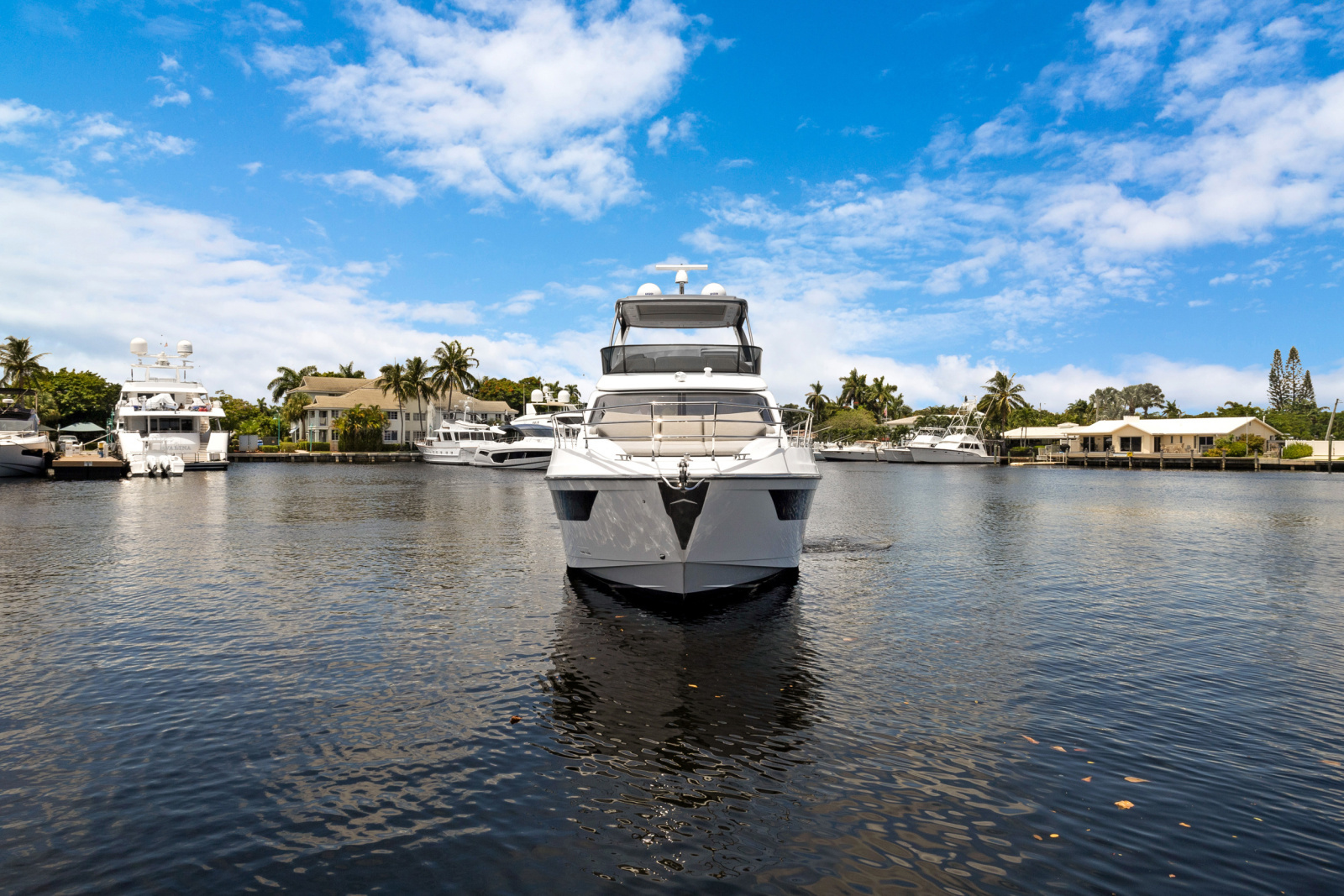 53ft Azimut Yacht For Sale