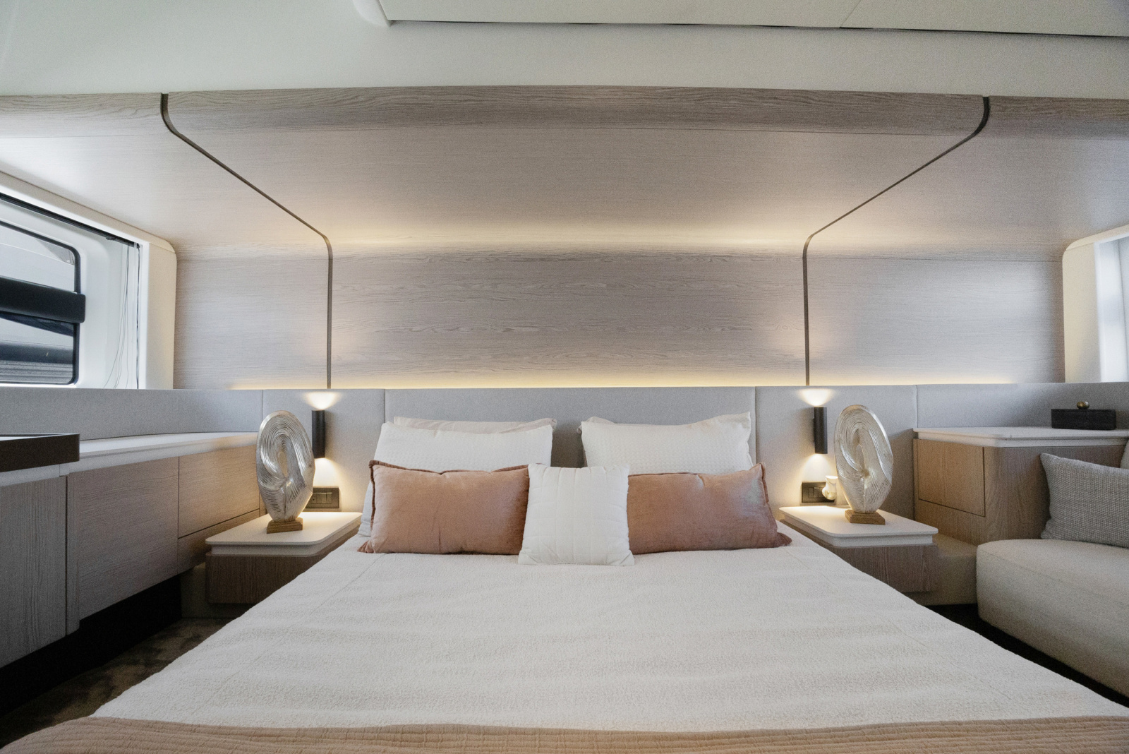 53ft Azimut Yacht For Sale