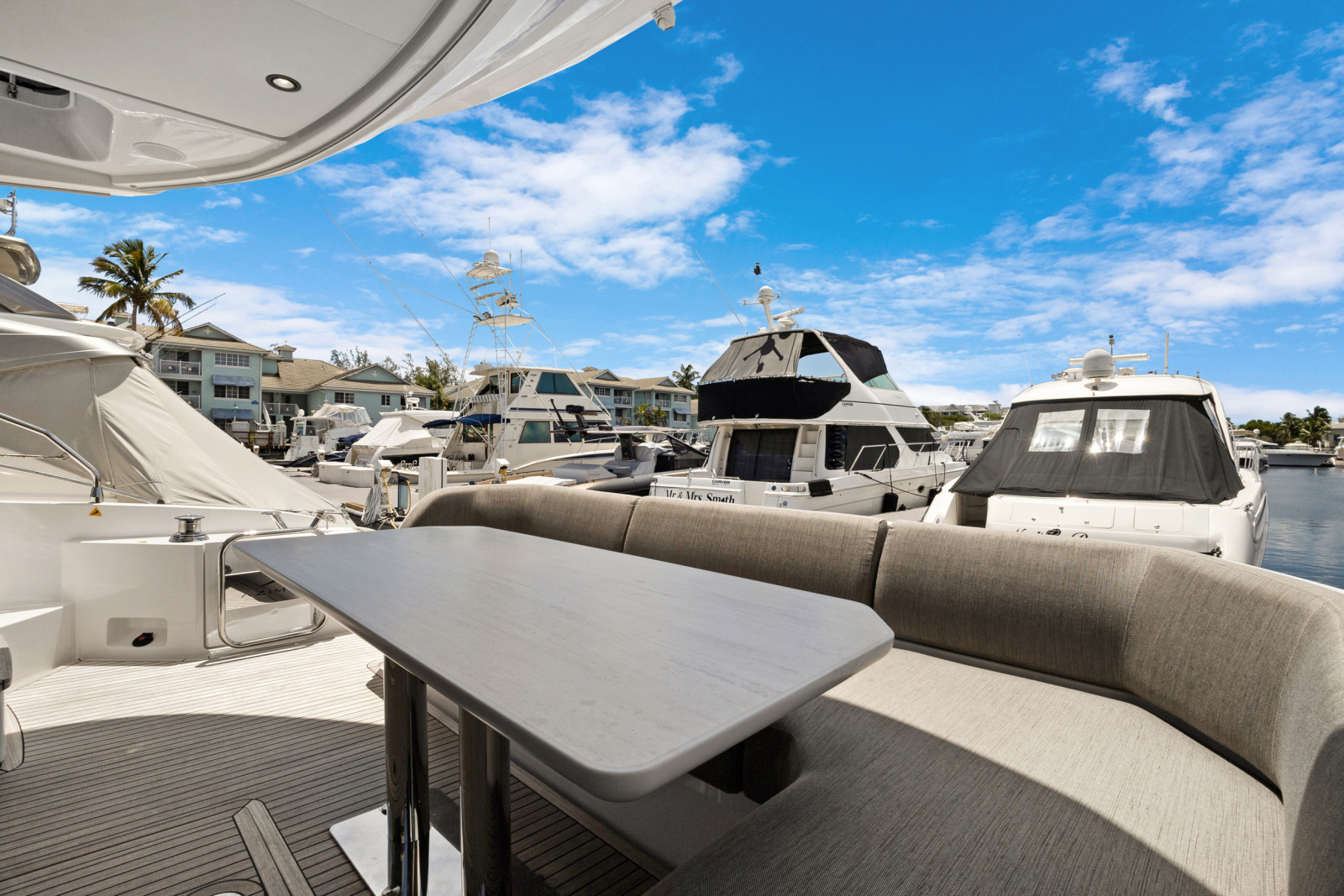 53ft Azimut Yacht For Sale