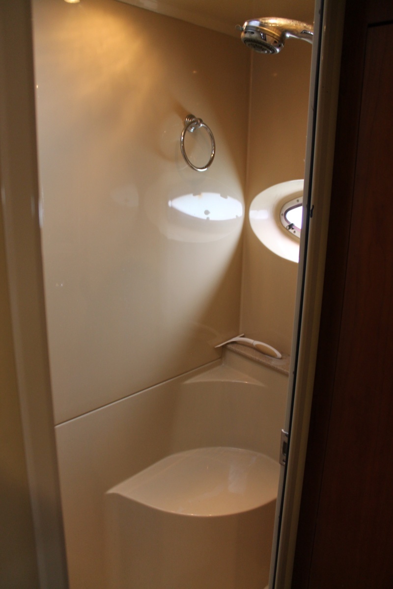 Guest Shower