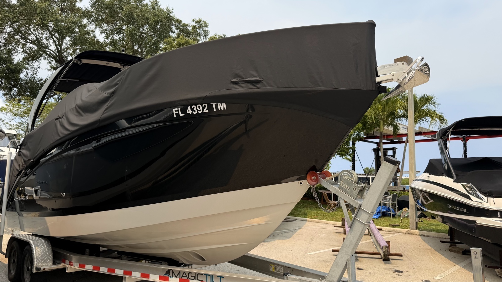 27ft Regal Yacht For Sale
