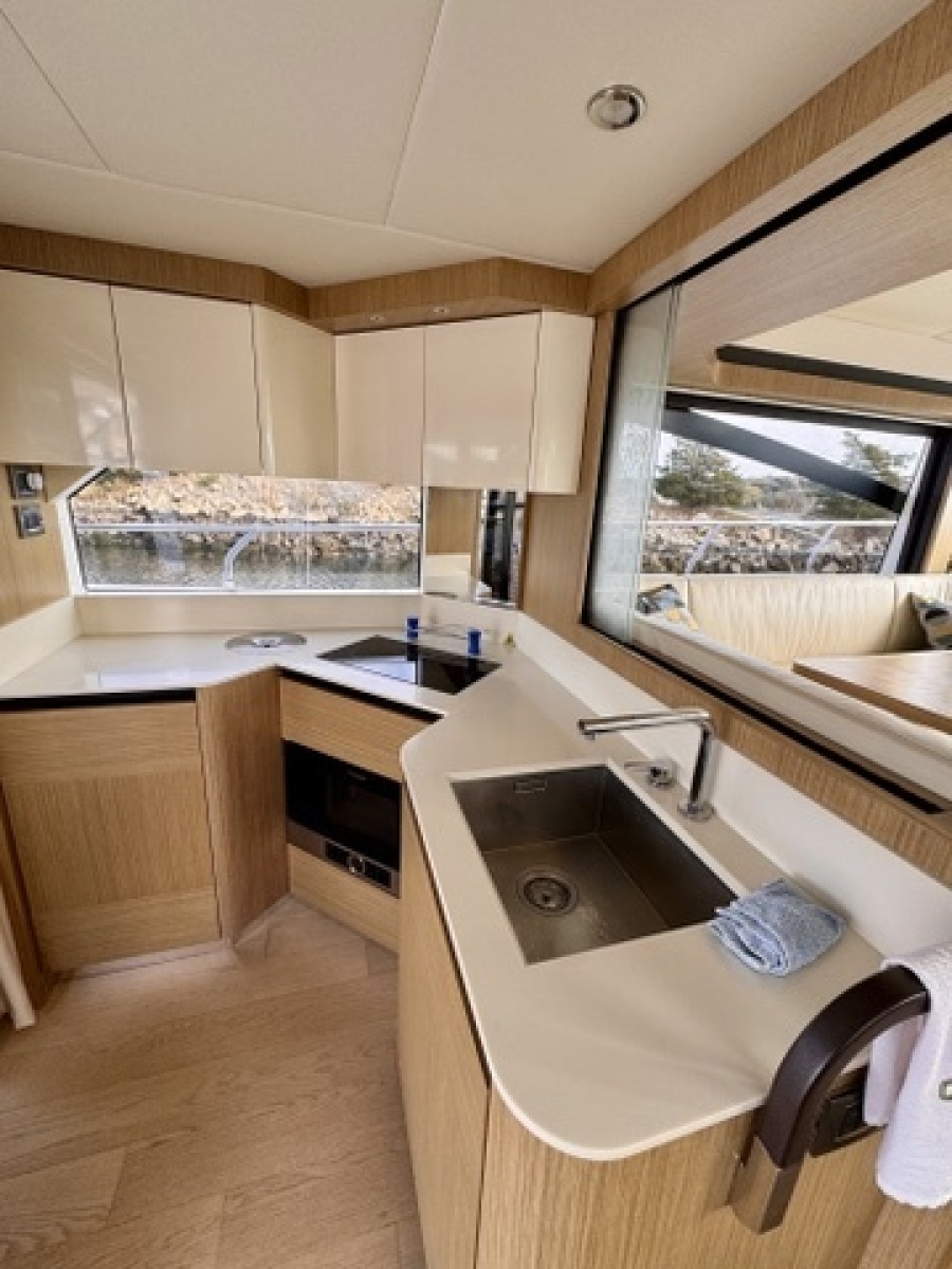 2017 Absolute 50 FLY