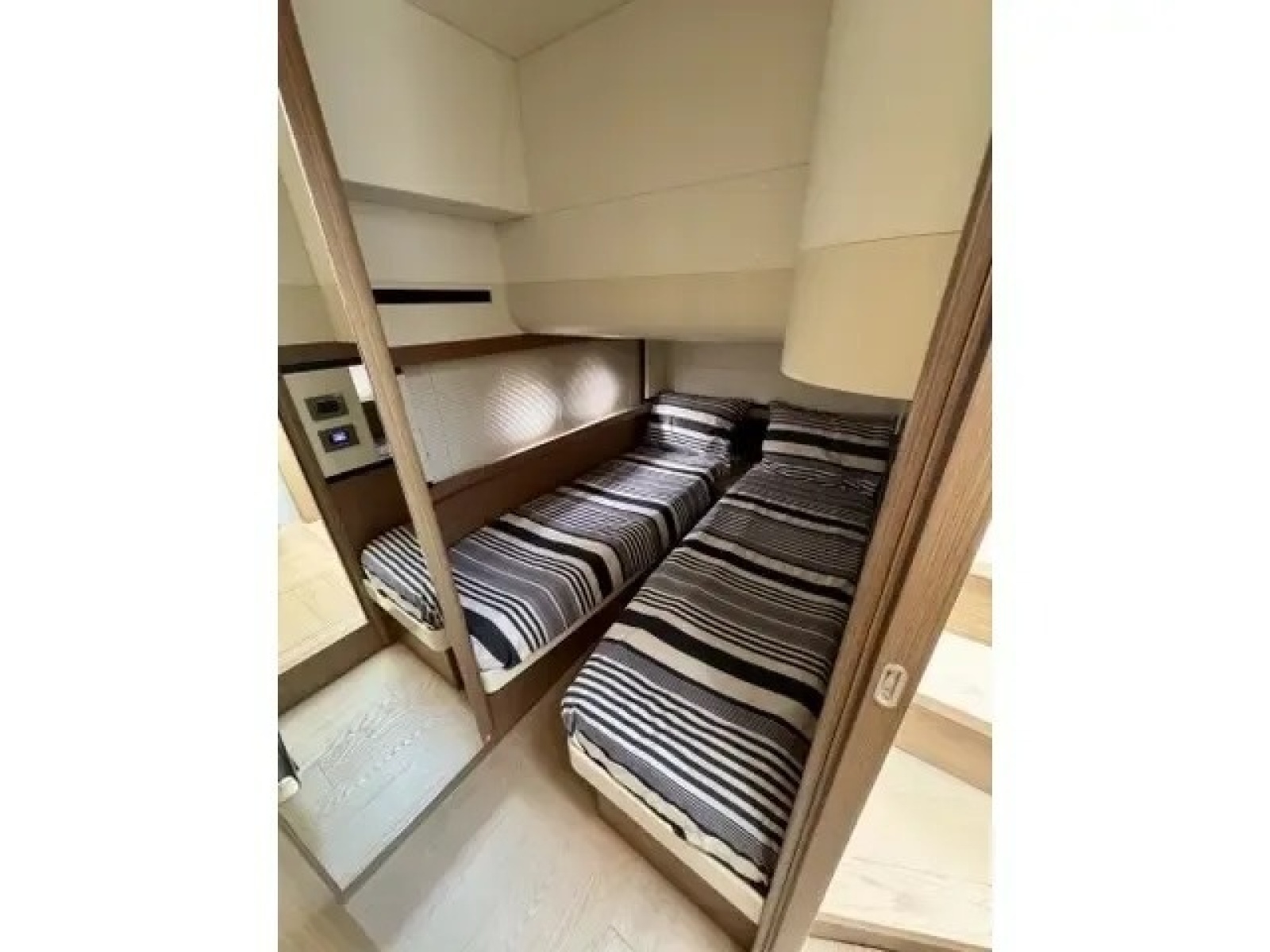 2017 Absolute 50 FLY