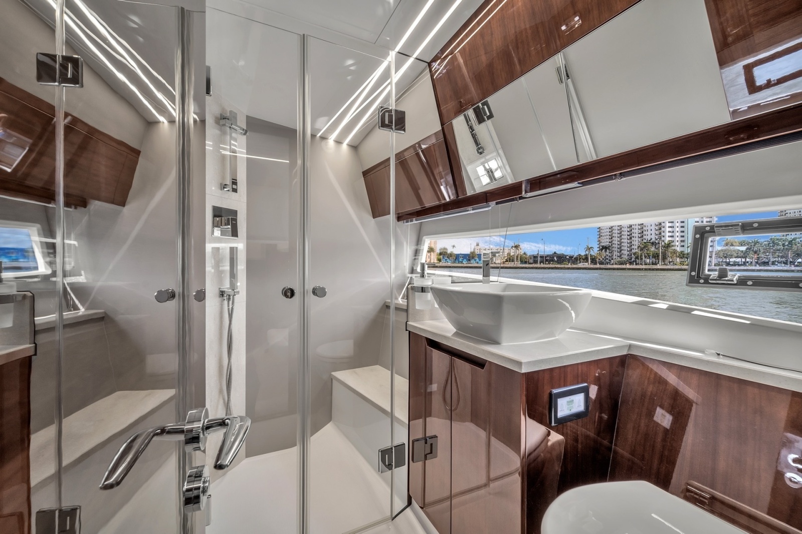 2023 Galeon 425 HTS