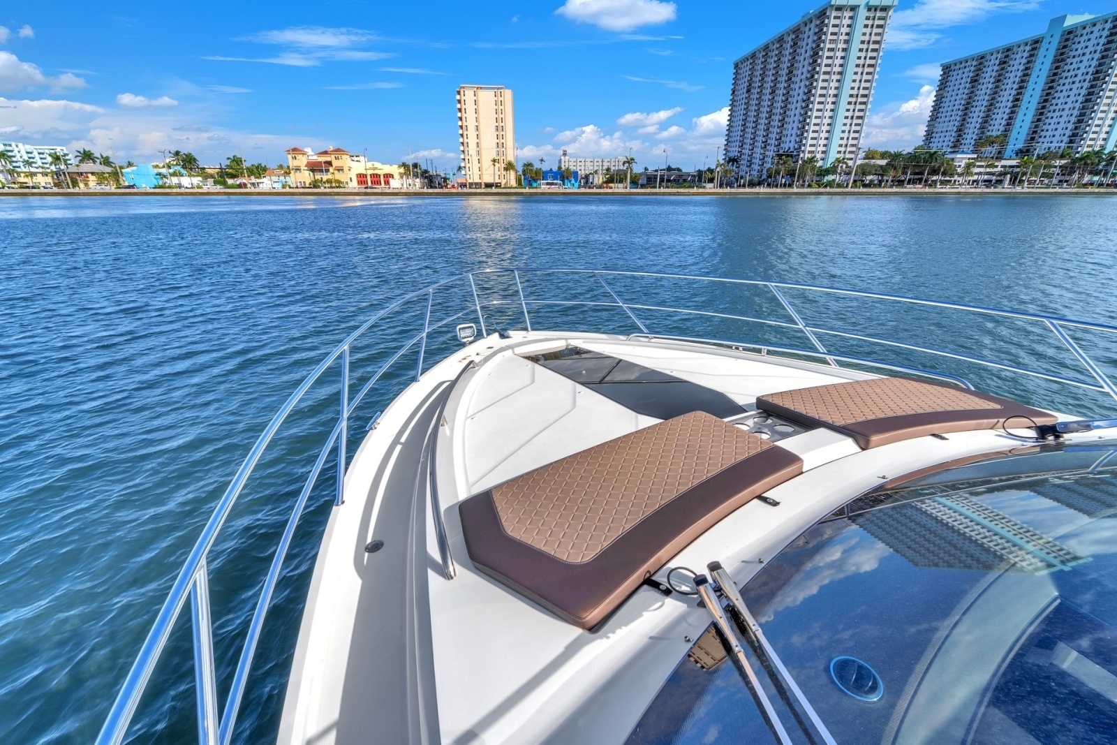 2023 Galeon 425 HTS