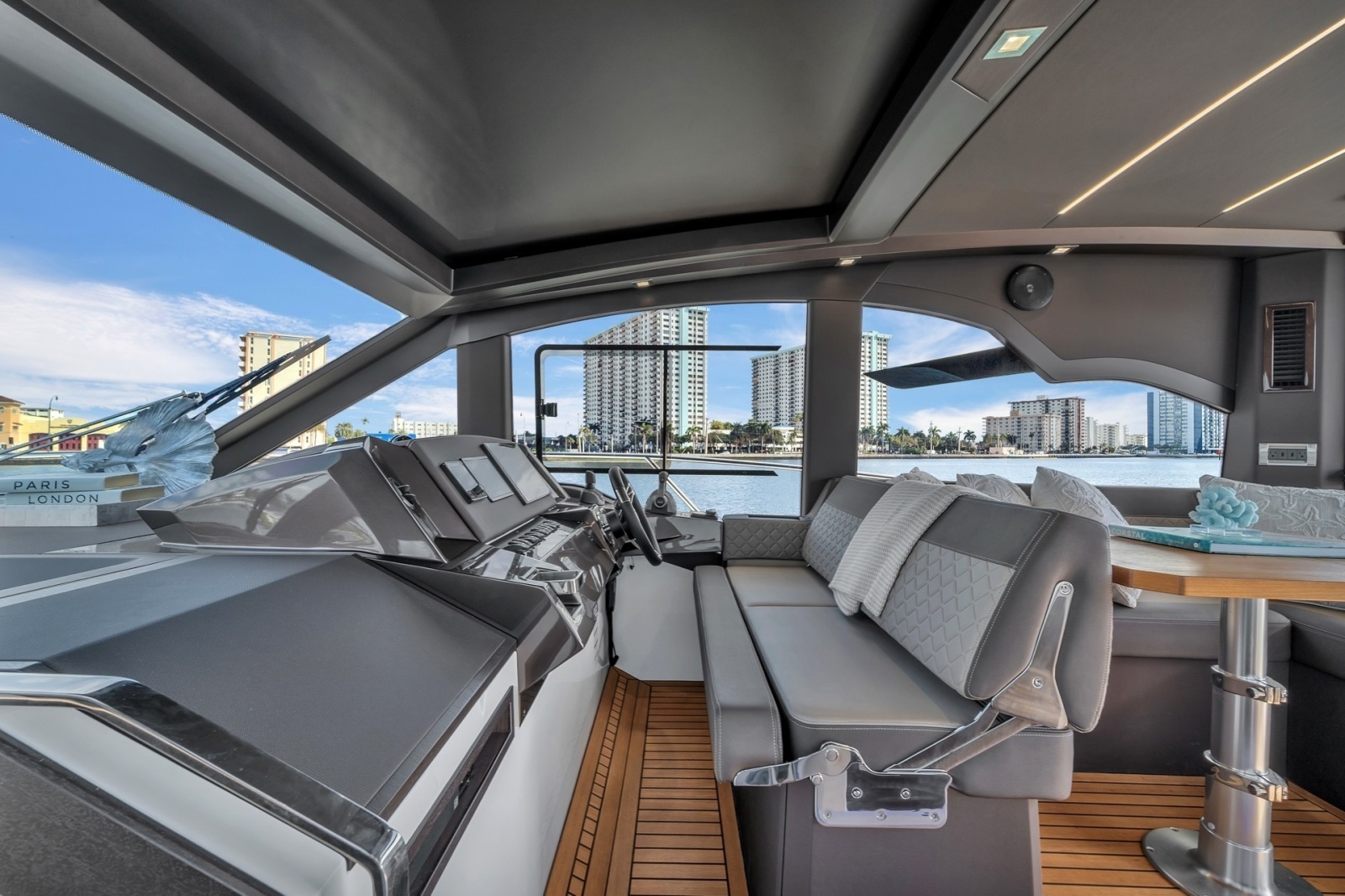 2023 Galeon 425 HTS