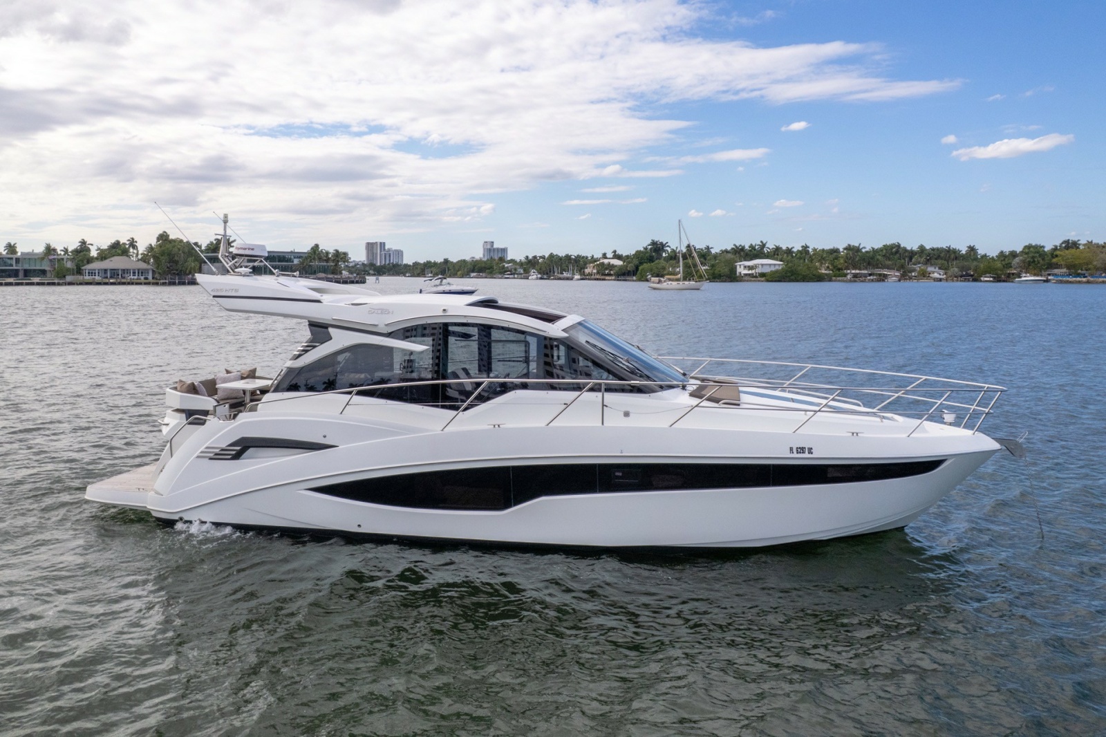 2023 Galeon 425 HTS