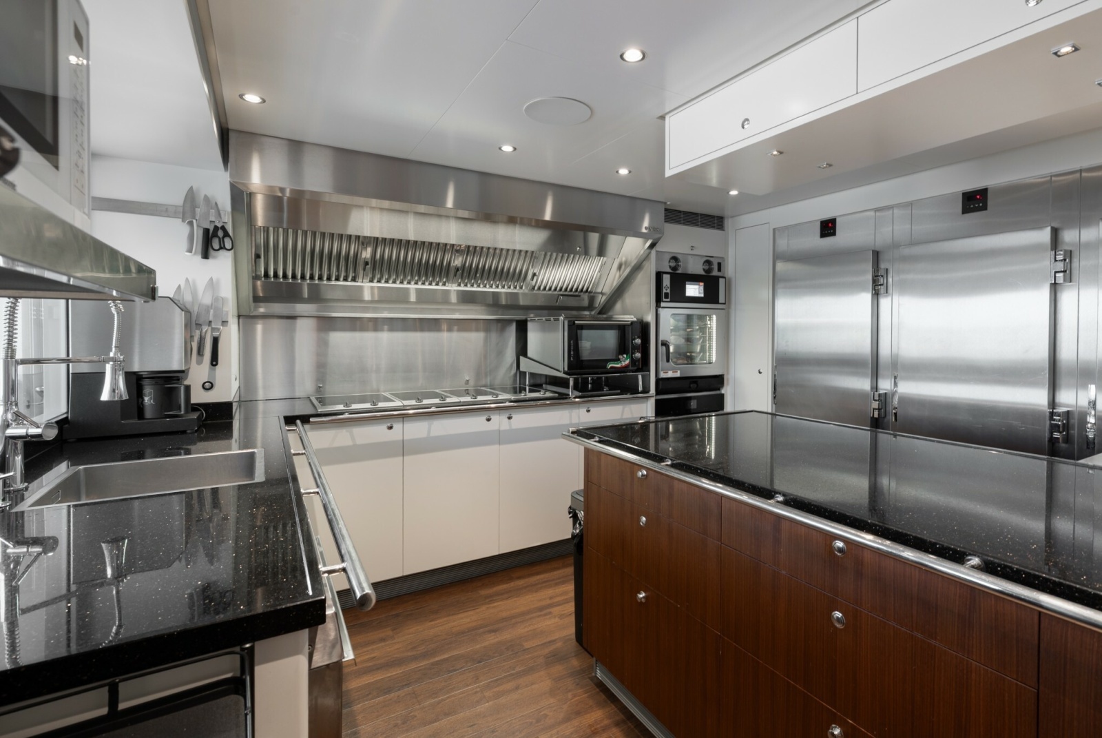 ELA 164ft Heesen Yachts Yacht For Sale