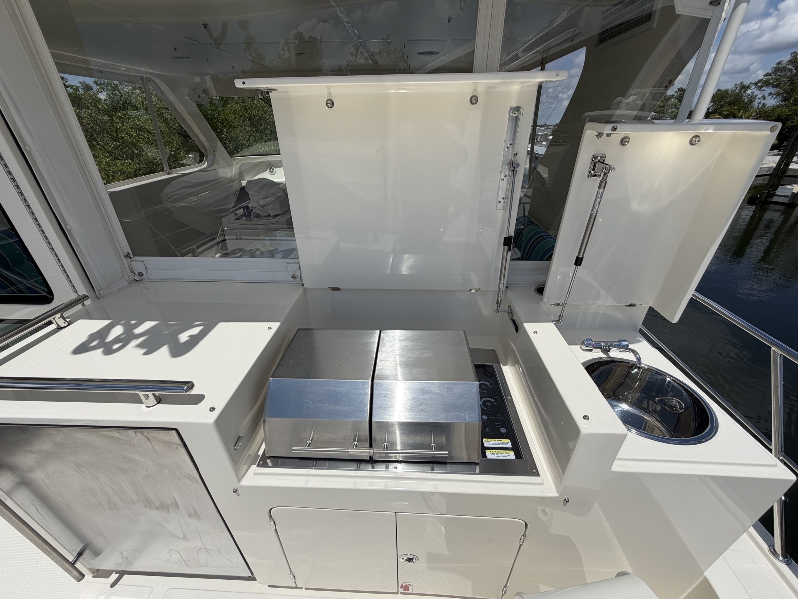 2025 Marlow Explorer 53E