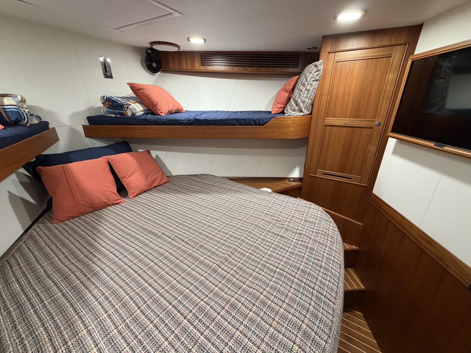 2025 Marlow Explorer 53E