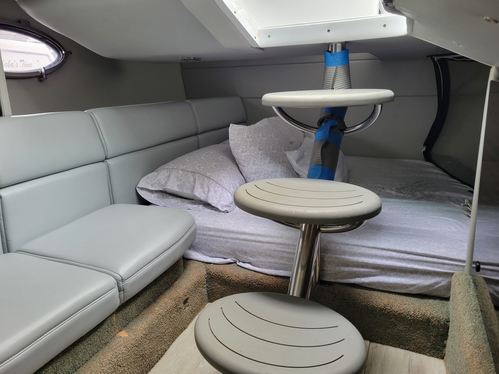 2019 Formula 350 Crossover Bowrider